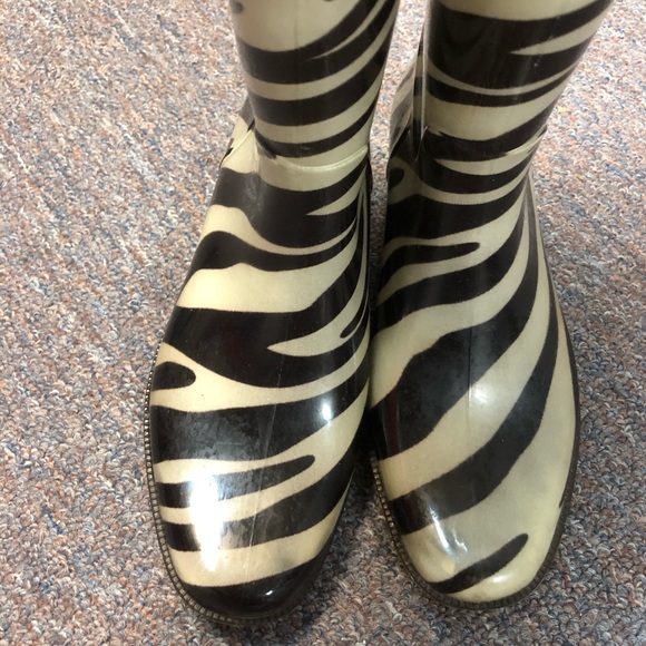 Ralph Lauren Rain Boots - Picture 3 of 5